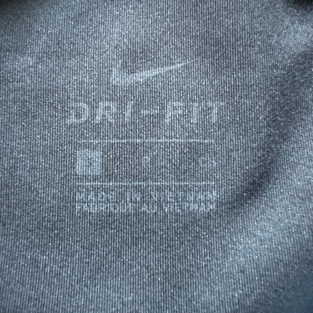 Nike Peleton dri-fit leggings. Size small